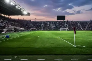 SuperLiga a oferit surprize: Dinamo remizează, Sepsi câștigă târziu, iar CFR Cluj se impune