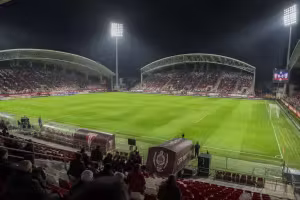 Șumudică pune pe primul loc evitarea retrogradării înaintea meciului CFR Cluj – UTA